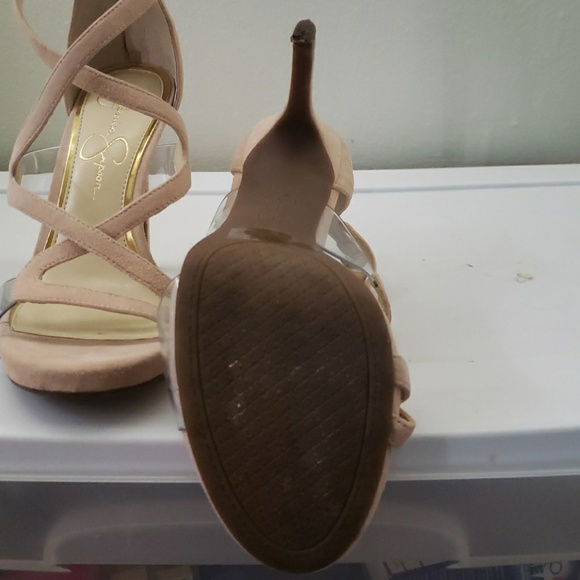 Heals - Picture 3 of 3